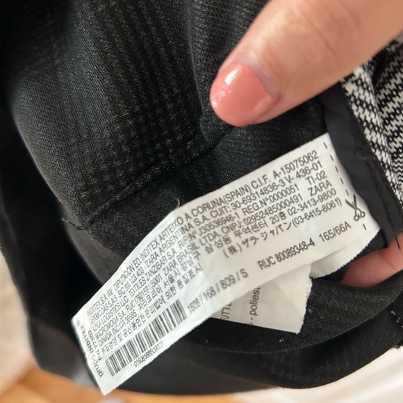 Zara Plaid Skirt - Small - Picture 3 of 3